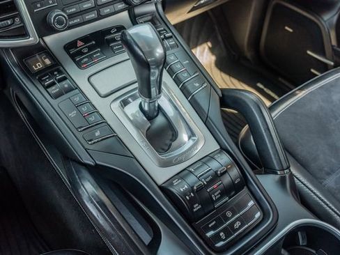 Used 2018 Porsche Cayenne GTS image 30
