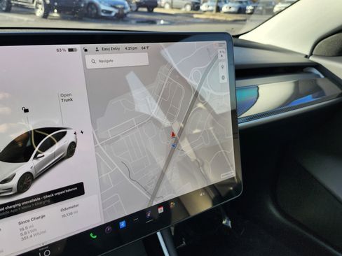 Used 2020 Tesla Model 3 Performance image 4