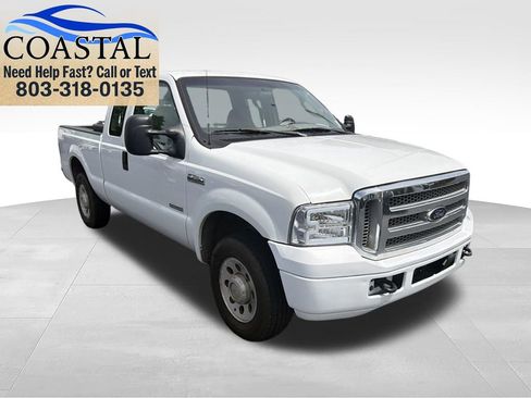 Used 2007 Ford F250 2WD SuperCab Super Duty image 3