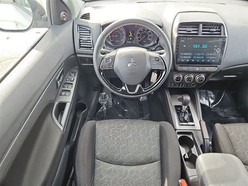 Used 2021 Mitsubishi Outlander Sport LE image 11