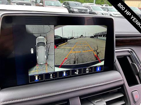 Used 2023 Chevrolet Suburban High Country AWD/4WD image 15