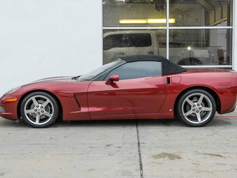 Used 2007 Chevrolet Corvette w/ Preferred Equipment Group image 11