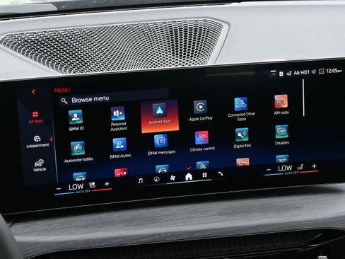 New 2026 BMW 330i xDrive Sedan w/ M Sport Package image 19