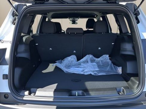 New 2026 Jeep Cherokee Laredo AWD/4WD image 14