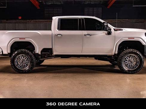 Used 2024 GMC Sierra 2500 Denali w/ Denali Reserve Package image 10