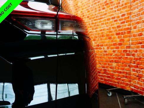 Used 2022 Nissan Rogue SV image 80