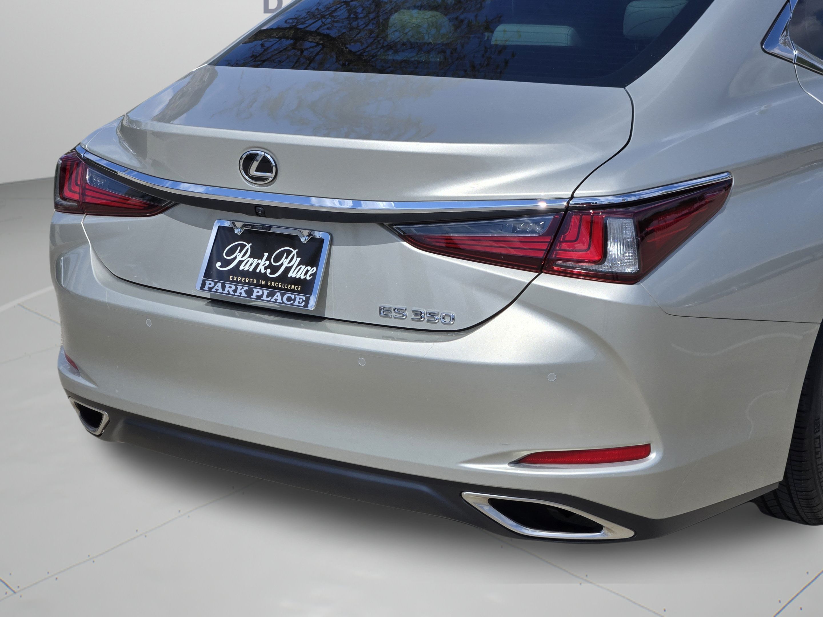 Certified 2025 Lexus ES 350 w/ Premium Package FWD image 41
