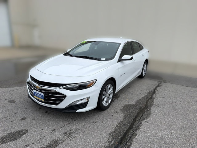 Used 2025 Chevrolet Malibu LT FWD image 13