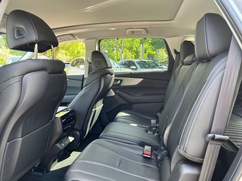 Used 2026 Acura MDX FWD w/ Technology Package image 8