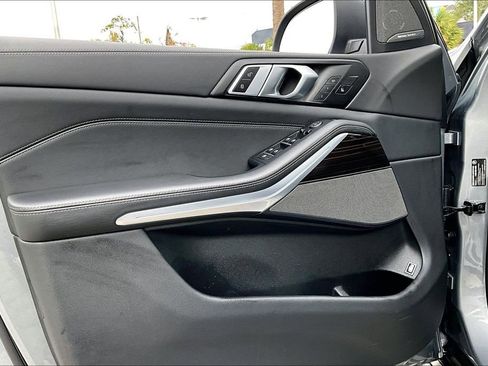 Used 2025 BMW X5 xDrive50e image 20