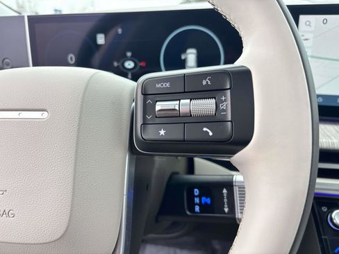 Certified 2025 Hyundai Santa Fe Calligraphy image 23