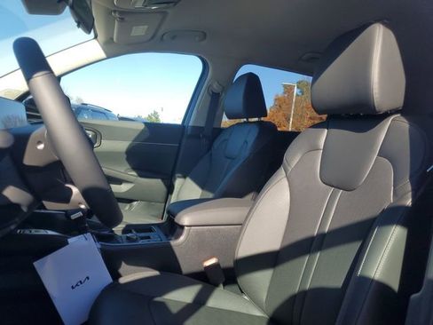 New 2026 Kia Sorento S image 14