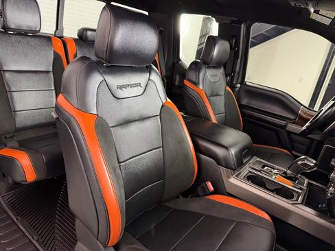 Used 2018 Ford F150 Raptor w/ Equipment Group 802A Luxury image 26