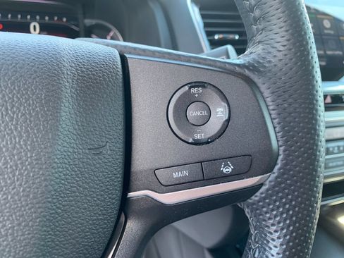 Used 2024 Honda Passport EX-L image 27