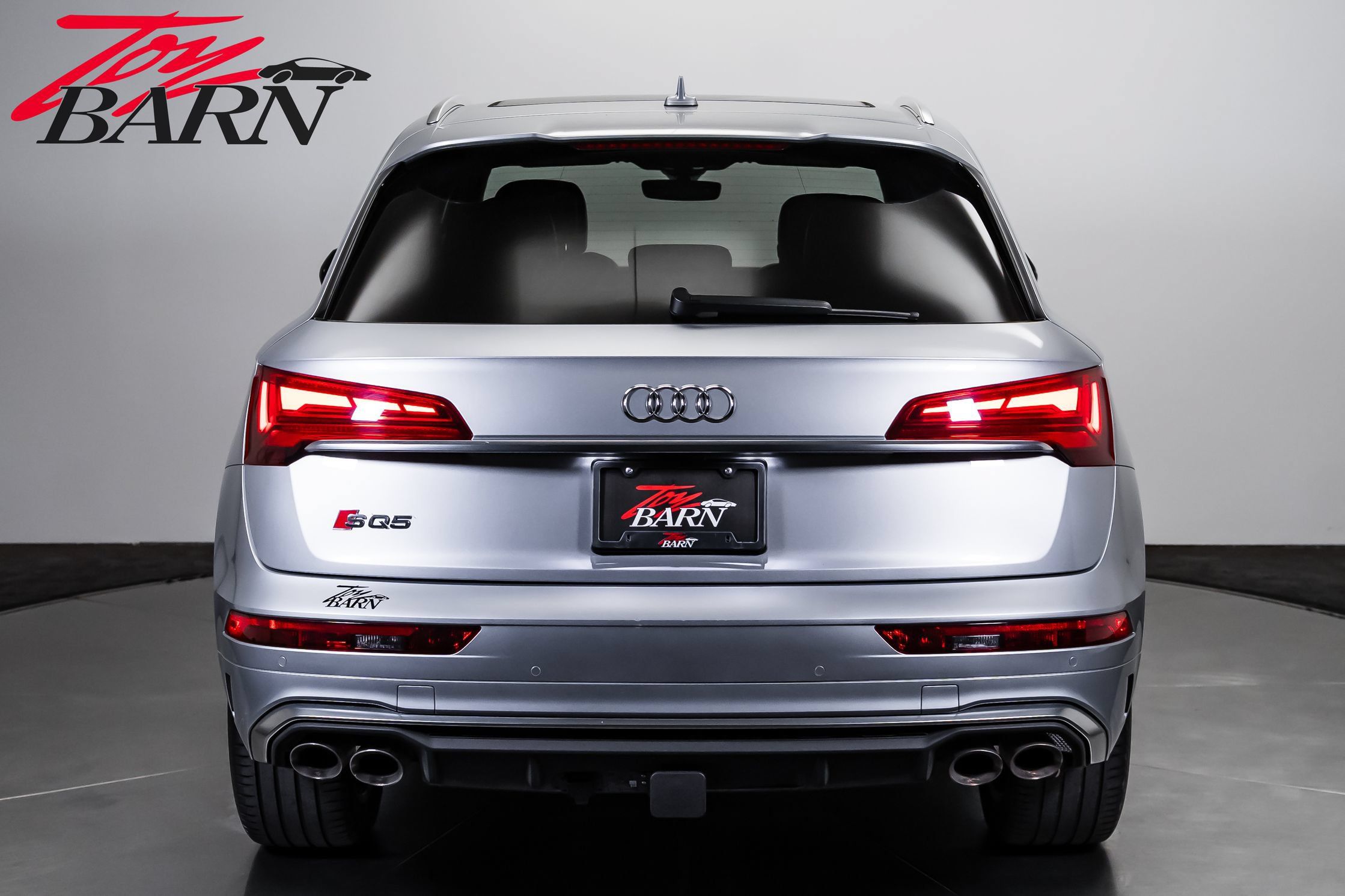 Used 2023 Audi SQ5 Premium Plus w/ Premium Plus Package AWD/4WD image 4