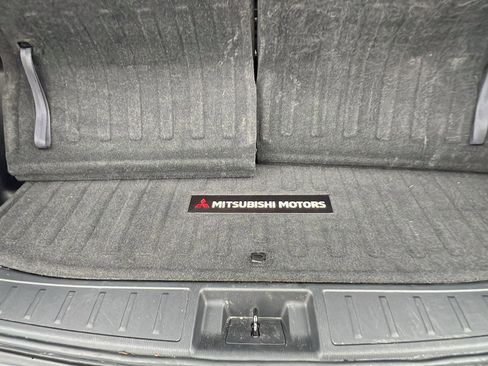 Used 2022 Mitsubishi Outlander ES image 17