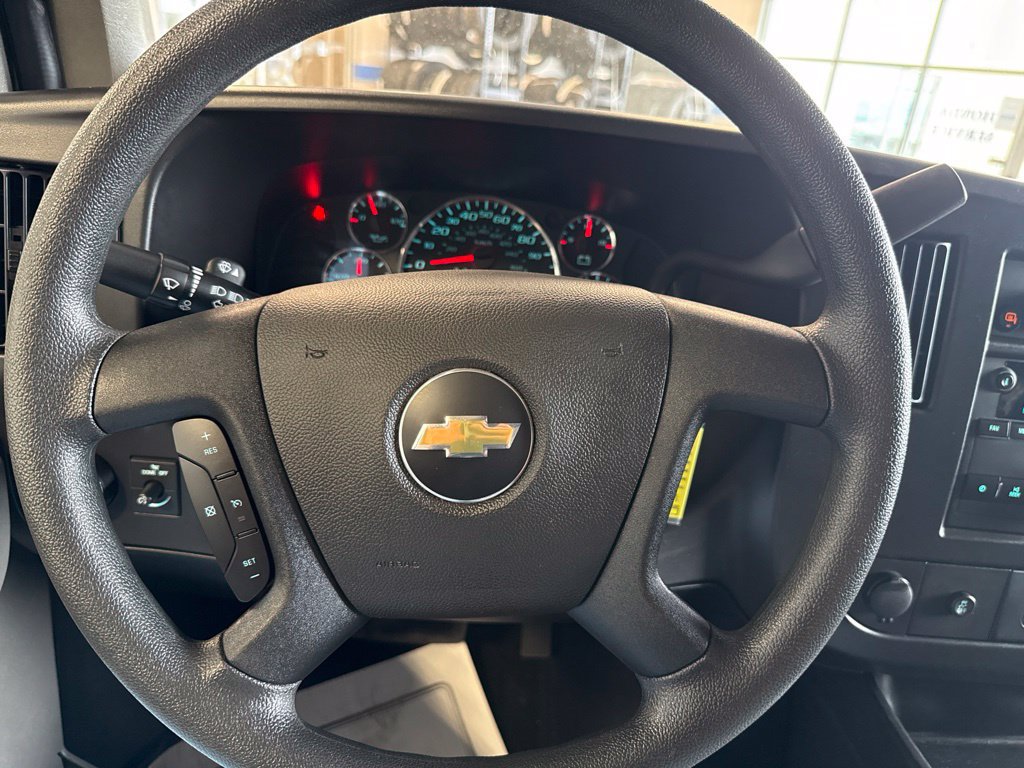 Used 2025 Chevrolet Express 2500 w/ Driver Convenience Package RWD image 13