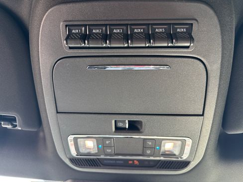 Used 2024 Ford F150 Raptor AWD/4WD image 10