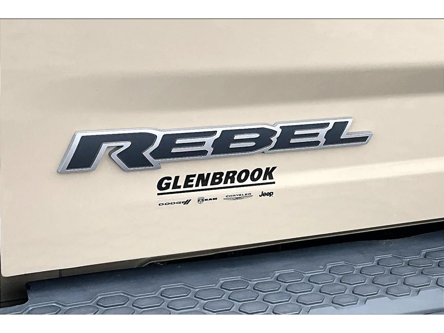Used 2017 RAM 1500 Rebel w/ Mojave Sand Rebel Package AWD/4WD image 39