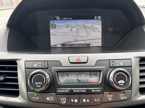 Used 2014 Honda Odyssey Touring Elite image 16