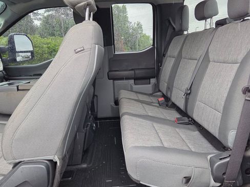 Used 2024 Ford F250 XL AWD/4WD image 5