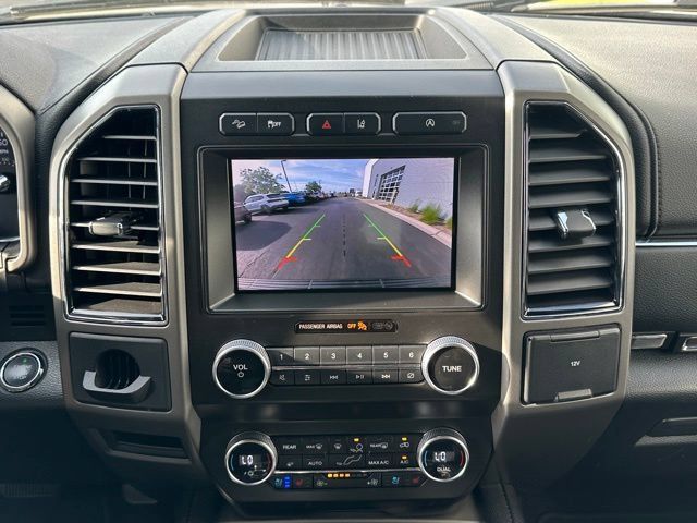 Used 2021 Ford Expedition XLT AWD/4WD image 32