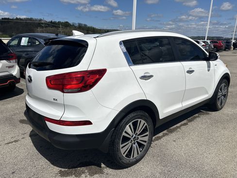 Used 2016 Kia Sportage EX w/ EX Premium Package image 10