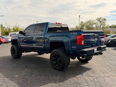 Used 2017 Chevrolet Silverado 1500 LTZ Z71 w/ LTZ Plus Package AWD/4WD image 6