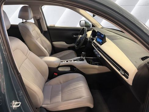 Used 2023 Honda HR-V EX-L image 13