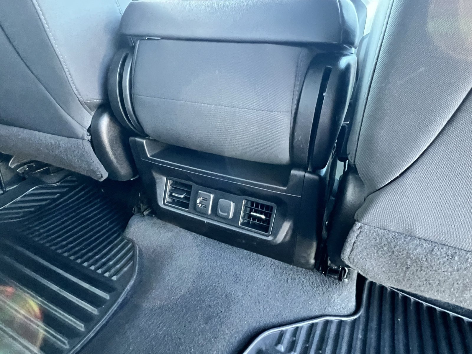 Used 2021 Chevrolet Silverado 1500 LT RWD image 26