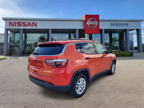 Used 2019 Jeep Compass Sport FWD image 4
