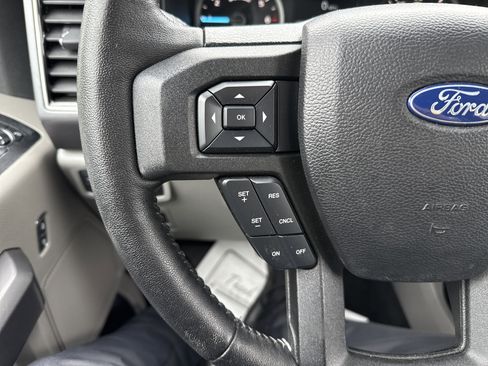 Certified 2019 Ford F150 XLT w/ Equipment Group 302A Luxury AWD/4WD image 20