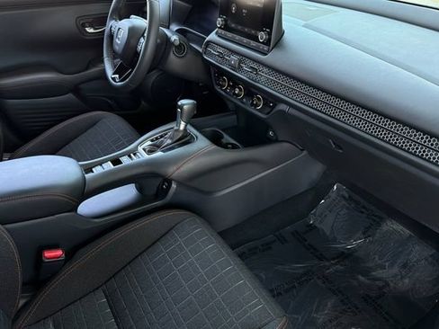 Certified 2024 Honda HR-V Sport image 20