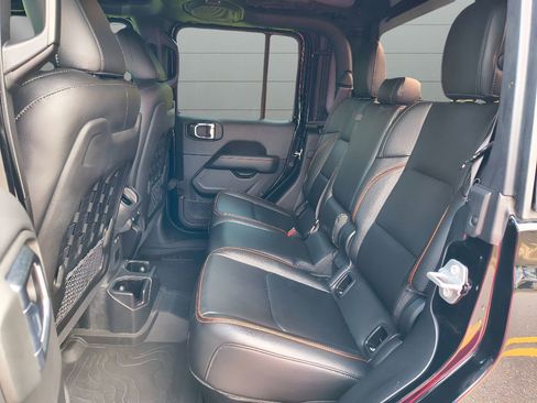 Used 2022 Jeep Gladiator Mojave w/ LED Lighting Group image 33