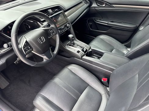 Used 2018 Honda Civic Sport Touring image 4
