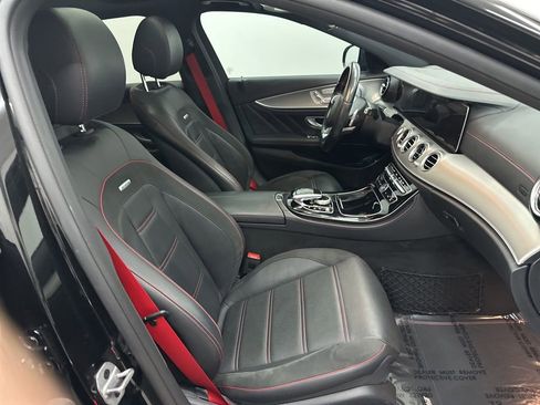 Certified 2018 Mercedes-Benz E 43 AMG 4MATIC Sedan image 31