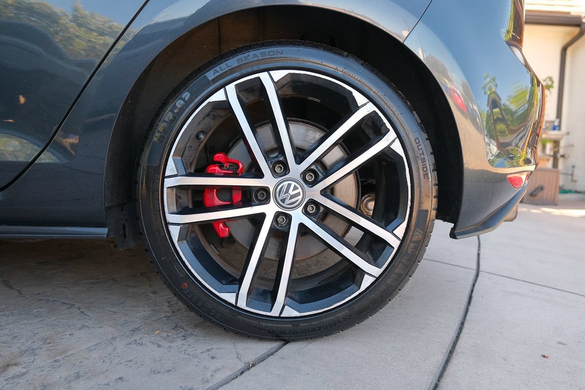 Used 2017 Volkswagen GTI Sport FWD image 43