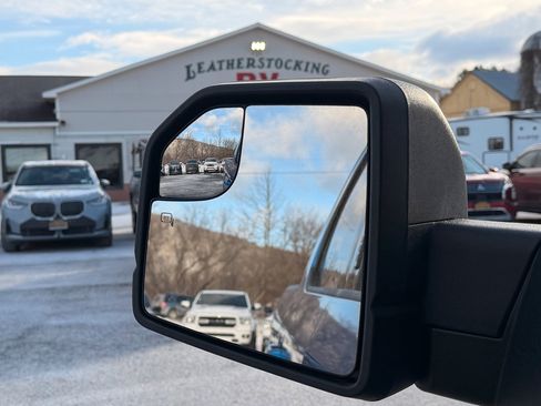 Used 2019 Ford F150 XLT w/ Equipment Group 302A Luxury image 12