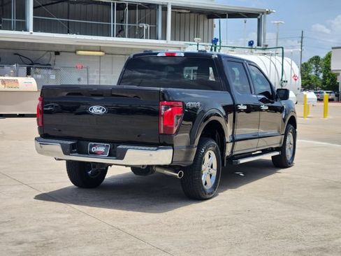 Used 2025 Ford F150 XLT w/ Equipment Group 301A Standard AWD/4WD image 7