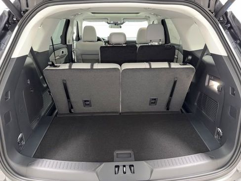 New 2026 Ford Explorer Active w/ Active Comfort Package image 37