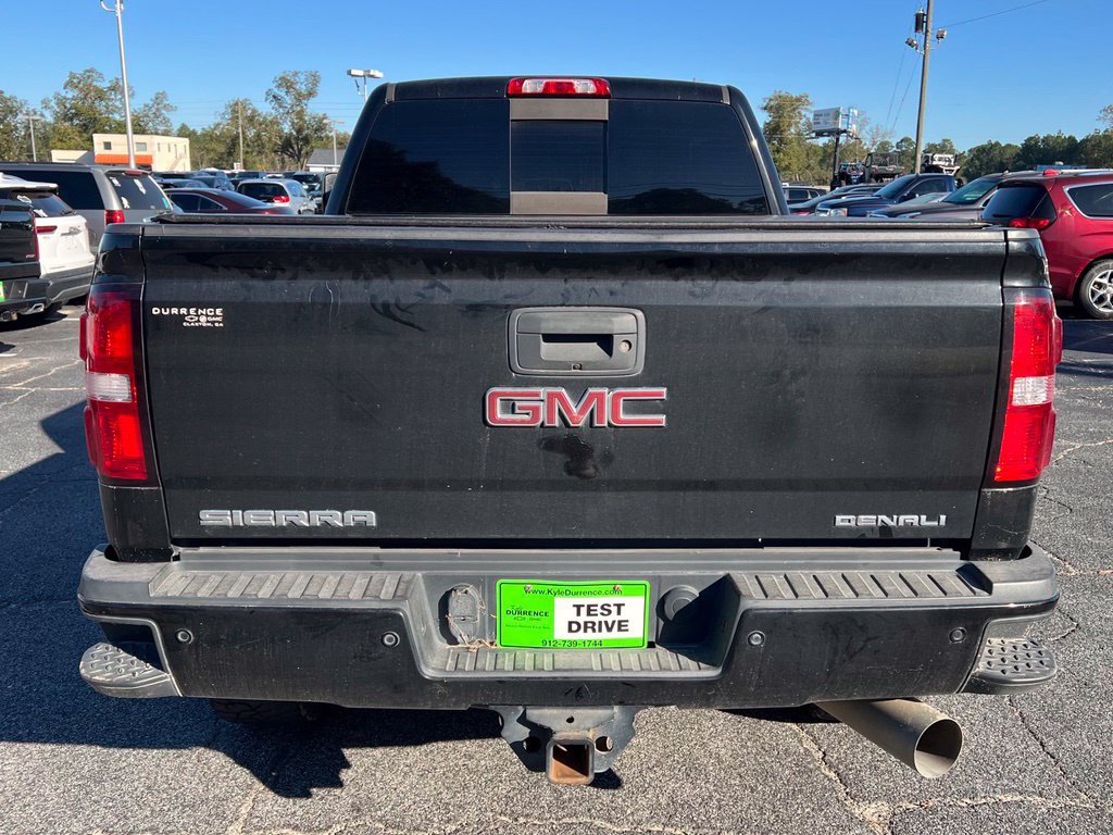 Used 2019 GMC Sierra 2500 Denali w/ Duramax Plus Package AWD/4WD image 6