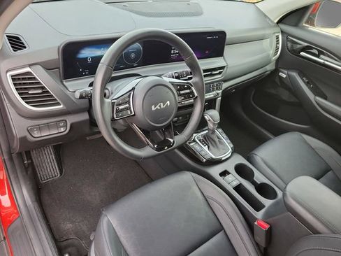 Used 2025 Kia Seltos SX w/ SX Sunroof Package AWD/4WD image 8