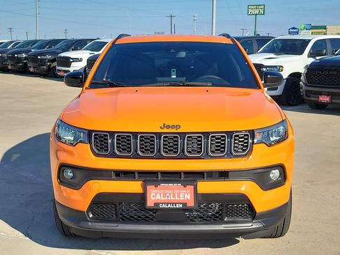 New 2026 Jeep Compass Latitude AWD/4WD image 14