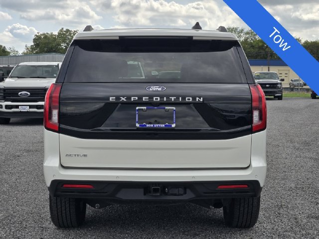 Certified 2025 Ford Expedition Active RWD image 6