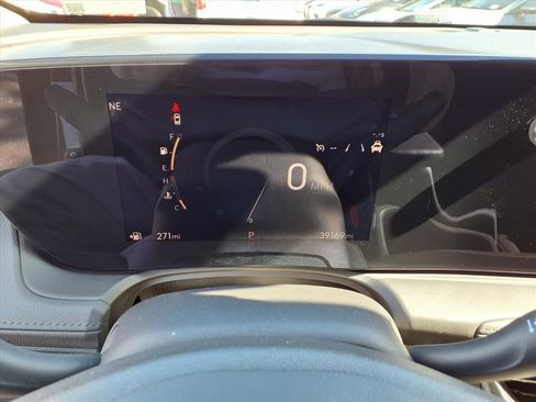 Used 2024 Buick Encore GX Sport Touring image 25