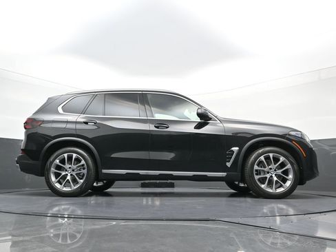 New 2026 BMW X5 xDrive40i w/ Premium Package AWD/4WD image 28