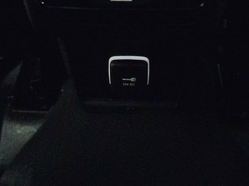 Used 2025 Jeep Compass Limited image 20