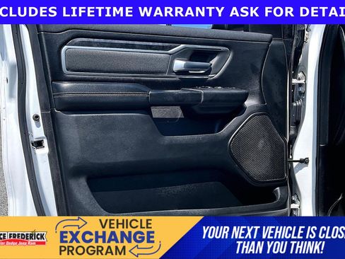 Used 2019 RAM 1500 Big Horn AWD/4WD image 19