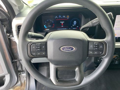 Used 2024 Ford F250 XLT w/ Black Appearance Package AWD/4WD image 10