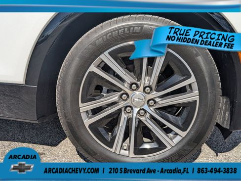 Used 2024 Cadillac Lyriq Luxury RWD image 11